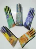 Van Gogh Oil Målningshandskar Kvinnor Digital Print Party Mantens Luxury Brand Brodery Touch SN Glove Femme Cycling Guantes4111828