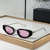 Óculos de sol da lente rosa óculos de sol legais Óculos de sol Senhoras simples estilo europeu, adequado para todos os tipos de desgaste de tonalidades de luxo discretas de gato olho lengette soleil