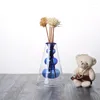Vasen handgefertigte blaue Farbe hoher Borosilikat -Glas -Flask Aroma Flasche Custom Farben Tisch dekorative Kabel Vase