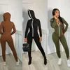 Calças femininas ostentam macacões casuais de roupas de rua pretas maus e sexy macacão