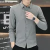 Chemises habillées pour hommes Arrivées Coton à manches longues Shirt Simple Casual Loose Brand de travail irrégulier Travail Couleur Couleur plus taille