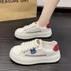 Casual Schuhe komemore Leder Dicke Boden weiße Frauen 2024 Frühling Herbst Sportschuh Mode weibliche stilvolle Turnschuhe