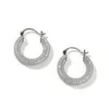 Studörhängen The Bling King 22mm Brass Mini Hoop Earring Iced Out Cubic Zirconia Circle Wome Trendiga tillbehörsmycken