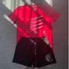 Mens Designer Tracksuit Tech Set Womens Fitness Suit Tryck snabbtorkning och andningsbara sportkläder Crewneck T-shirt Reflekterande Shorts tvådelade uppsättningar.