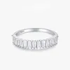 Rings de cluster Rings da moda e versátil anel de açúcar de prata feminino europeu e europeu com design exclusivo de ensaio de diamante de ponta