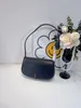 Mode Umhängetasche Luxus Designer Crossbody Bag Ellbogen und Einkaufstasche Reisetasche Crescent Bag Umhängetasche