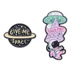 Luchtvaart astronaut email pinnen op maat geef me sapce broches reversbadges cartoon grappige sieradencadeau voor kinderen vrienden