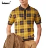 Polos masculine 2024 Angleterre Style Polo Plaid vintage Polo plus taille Mens Mashion Boutons Top Paulours