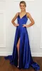 Robes de fête Simple Champagne Prom 2024 Spaghetti Stracts Backless Sweep Train Side Slit Evening Rouge Vestido Formatura