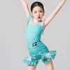 Desgaste do palco 2024 Dresses Latin Dance Professional Girls Irregular Top Skirts Kids Samba Chacha Performance Figurinos XS7788