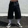Bolsos de hip hop bordando letra de jeans shorts para homens verão retro de grandes dimensões de perna larga calça jeans de joelho 240402