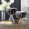 Figurines décoratives Luxury Aluminium Artisanat Black Gold Fruit Fruit Forme Coral High Foot Stand Candy Snack Home Restaurant