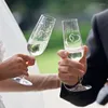 Kieliszki do wina Zestaw 2 spersonalizowanych pana i pani Wedding Toasting Flutes Custom Bride pan młody