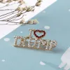 Unik parti Favor Design Trump Rhinestone Brosches for Women Red Heart Letter Coat Dress Smycken 0414