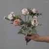 Decoratieve bloemen kunstmatige 5-head boeket zijden rozen klassieke stijl bruiloft feest ceremonie tuin huisdecoratie muur vaas