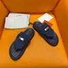 Summer Walk Slipper glisses de qualité supérieure Slip sur le cuir authentique Men de décontracté mules noires Mules extérieures Flip Flip Femmes Sandal Luxury Designer Factory Footwear with Box