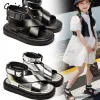 Sandały Sneakers Girl's Wysokiej jakości skórzane buty rzymskie dla dzieci dla dzieci wygodne miękkie antylastkowe oddychające dzieci sandał księżniczki