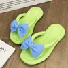 Casual schoenen mode indoor dames thuis slippers strand unisex anti-slip zachte zool vrouwelijke sandalen zomer 2024 schoenen