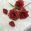 Flores decorativas Dia 12cm 5 cabezas/rama Rosa artificial Decoración del hogar Fiesta de boda Diy Floral Accesorios Champagne White