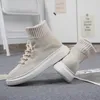 Casual skor sommar kvinnor stretch sock mode andas anda student korta stövlar sneakers glider på lägenheter för par femme tenis