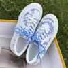 Casual Shoes Women 2024 Small White Board Gradient Tie-Dye Fashion Comfer Canvas Student Shoeswomen Sneakers