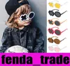 Crianças fofas Xo Óculos de sol Cool Unique Designer Street Fashion Trend Boys Mirdes Shades Kids Sun Glasses Oculos UV400 20pcs7798491