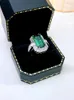 Clusterringen Luxe rechthoekige kunstmatige rode schat 925 Sterling Silver Ring Set met hoge koolstof diamant Emerald bruiloft sieraden