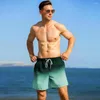 Shorts pour hommes Summer des vêtements actifs plage élégante avec une couleur à contraste dégradé