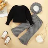 Kläder sätter 1-6 år Little Girl Clothes Kids Korean Style Set Love Heart Print Long Sleeve Top Plaid Pants With Hat Fashion 3pcs Outfit