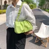 Torby na ramię Kobiet wegańska skórzana torba z łańcuchami klapa vintage torebka torebka luksusowa torebka na podróż ulicę turystyczną 2024