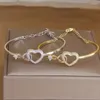 Bangle Korea&Japanese Delicate Hollow Heart Charm Bangles For Women Fashion Brand Jewelry Crystal Twist Bracelets Accessories