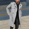 Trench Coats Men's Elegant Men Hommes Windbreaker Élégant manteau long poitrine à double serrage avec des poches à col de revers à ceinture pour le streetwear