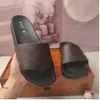 Designer lady leather sandals rubber sandal Women fisherman platform slides metal Logo slippers retro beach loafers round toe sandals qq