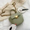 Torba kolor mała solidna torba 2024 Moda Wysokiej jakości PU skórzana designerska torebka torebka żeńska łańcuch ramię Messenger