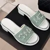 Designer femminile marchio di lusso esterno estate tallone basso tacco piatto sandali casual sandali quadrato design di moda stile stile lettera logo sandali tallone spessa dimensione 35-41