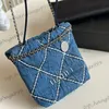 Womens Washed Denim Blue 22 Classic Mini Quilted Crossbody Handbags With Coin Round Strap Strap Purse Diamond Lattice Outdoor Luxury Brand Pouch 22CM