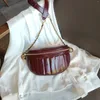 Taillenbeutel 2024 Weiche echte Ledermodus -Frauen -Brusttasche Hochwertige kleine Muschelkette Klassischer Schwarzes Crossbody