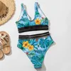 Swimwear féminin Breachwear respirant Set Set élégant Bikini à imprimé feuilles avec des boucles de natation hautes pour femmes en V V-col