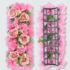 Dekorative Blumen Seiden Rose 3d Kulissen Wand Hochzeitsdekor Künstliche Blumenpanel Home Party Kulden 44x14 cm Babyparty -Ornamente