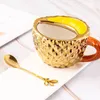 Kubki 1PCS Creative Golden Pillow Durian Mug Cartoon Expossed Fruit Cup ładnie wyglądające dziewczęta osobowość para ceramiczne filiżanki kawy