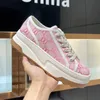 Classic Sneakers Designer 2023 Design Fashion Running Tennis 1977 lavou os sapatos da versão feminina do jacquard cowboy..