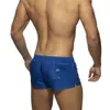 Mens Swimming Trunks Classic Solid Color Three Point Snabbtorkning Låg midja Sexig strand surfing Sportshorts 240412