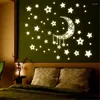 Stickers de fenêtre étoiles lumineuses lun mur diy mural décalage maison chambre bébé décor décor fluorescent de salon affiches