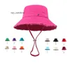 bucket hat Le Bob Bucket Hat Woman Hats for Men Summer Beach Fishman Gorra Multicolor Canvas Frayed Brim Designer Cap Fashionable Simple Casual Hg143