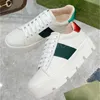 Designer Woman Shoe Trainer Sneaker Womens Green Casual Shoes Affiche Plate-forme imperméable Traineur Bee Runner Run Mobard Vintage Men Tennis Walk Fashion Outdoor Shoe