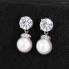 Boucles d'oreilles en peluche Caoshi Elegant Bridal Wedding Jewelry Earres avec un pendentif de perle simulé accessoires de zircone brillant pour l'engagement