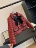 Kläderuppsättningar Vinterdesigner 4-12 Teen Girls Clothes Set Red Wool Thicked Cotton Coat kjol 2st barn passar barnkläder Meisjes Kleding