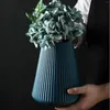 花瓶ノルディックスタイルの花の花瓶装飾プラスチック大型ポットハウジングギフト