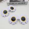 Party Decoration 1Pcs Summer Daisy Flower Glasses Adult Women Girl Sunglasses For Wedding Birthday Gathering Picnic Pograph