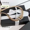 Channel's New Women's Designer Two C Leather Snake Bone Armband med Snake Bone flätat rep Klassiskt Trendigt varumärke Collarben Kedja Kvinnesmycken 502